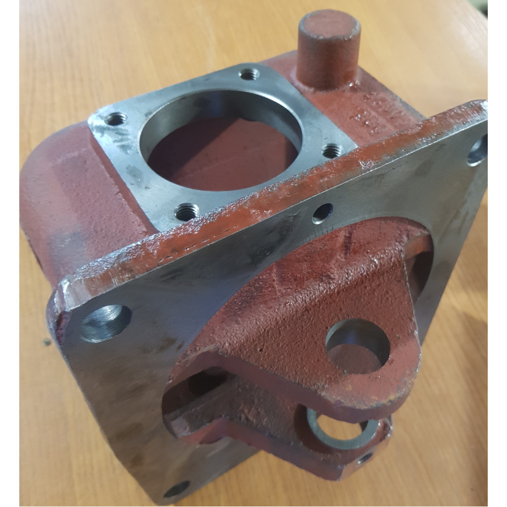 Корпус раздаточной коробки FT- 824, 904, 1054 (кат.TD904.421.2-03)